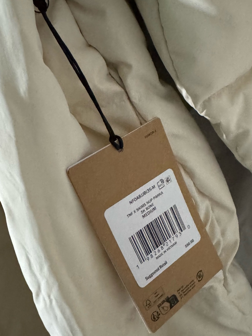 TNF The North Face Skims - Picture 10 of 14